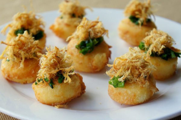 đậu hủ chà bông thịt heo