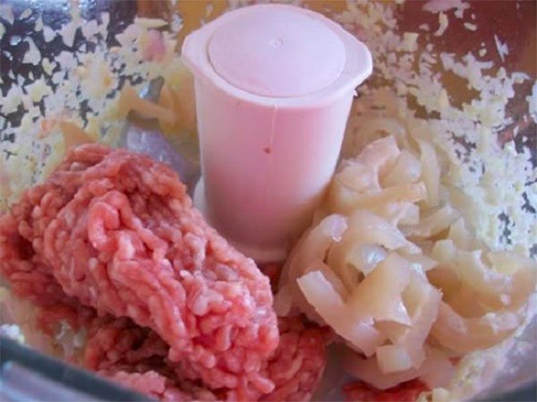 hỗn hợp thịt và da heo xay