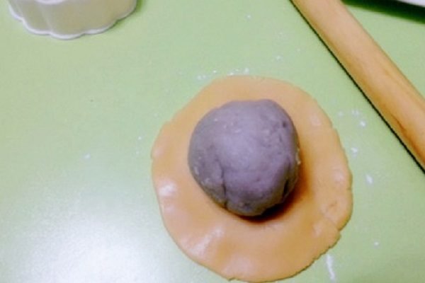 nặn bánh trung thu