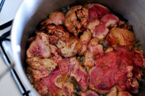 ướp gia vị cho hỗn hợp pate gan