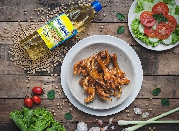 chân gà chiên mắm tỏi ớt