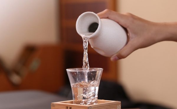 Không nên thêm rượu vào