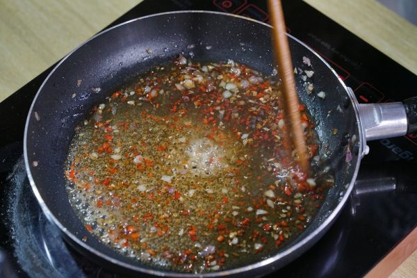 làm nước xốt