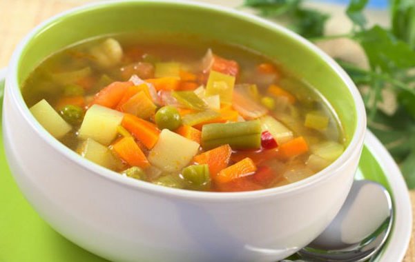Món súp gà khoai tây thập cẩm thơm ngon