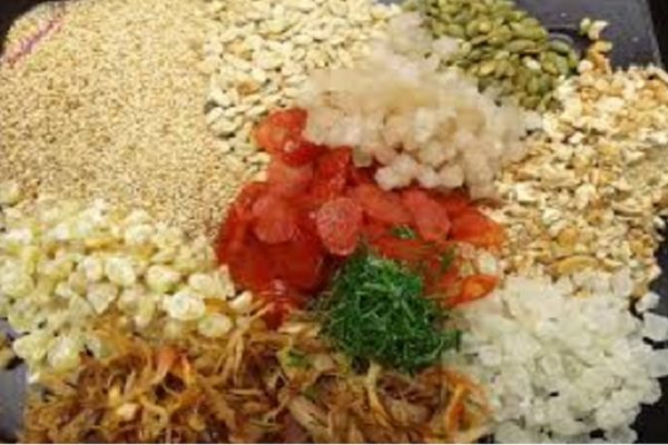 nguyên liệu làm bánh trung thu thập cẩm gà quay