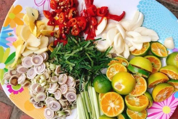 Nguyên liệu làm chân gà ngâm