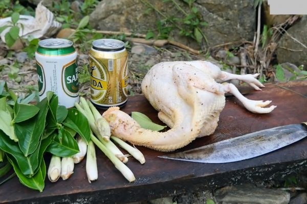 Nguyên liệu làm gà hấp bia