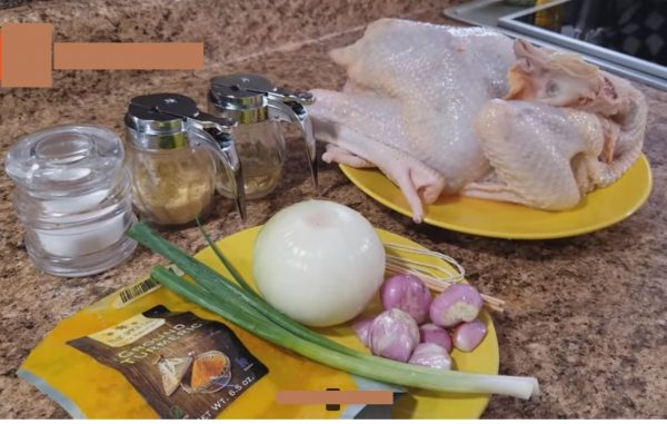 Nguyên liệu luộc gà cần thiết