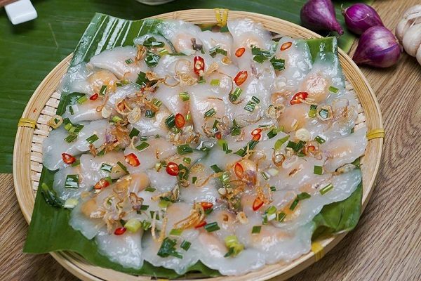bánh bột lọc nhân tôm thịt mỡ hành