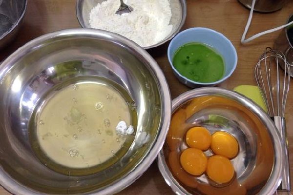 nguyên liệu làm bánh bông lan phú sĩ