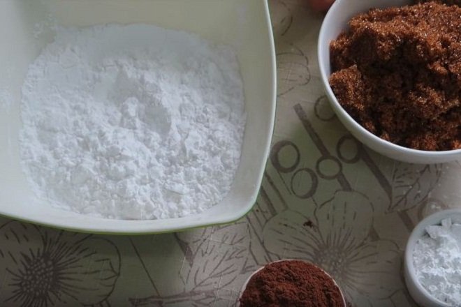 nguyên liệu làm thạch trân châu đường đen bằng bột nếp