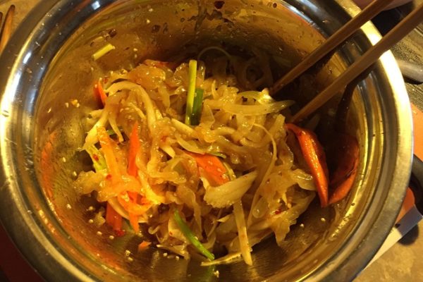 trộn gỏi sứa với đu đủ