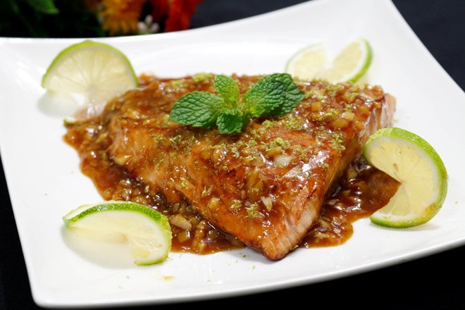 cá hồi kho
