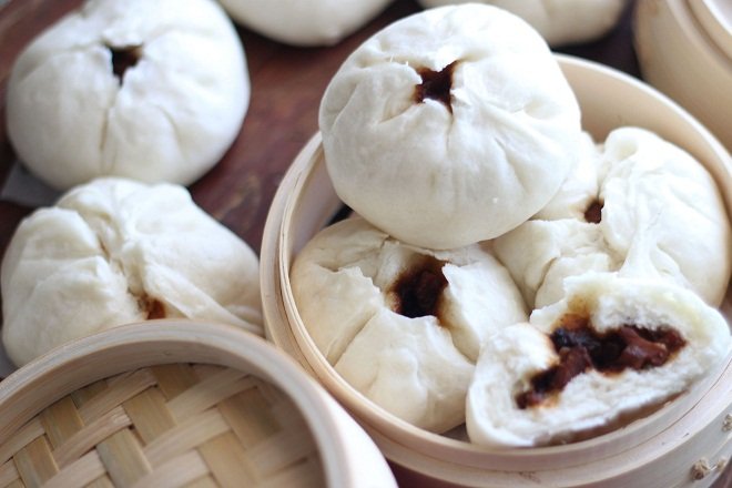 hấp bánh bao xá xíu bằng xửng
