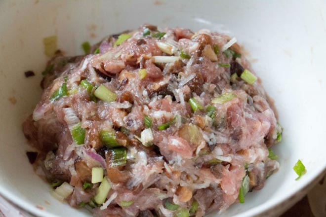 làm phần nhân thịt