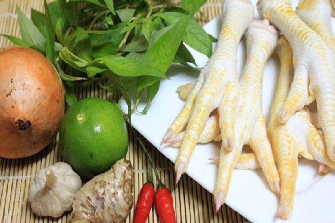 nguyên liệu làm gỏi chân gà rút xương