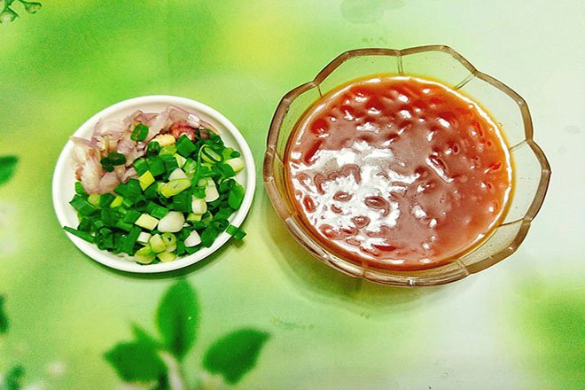 pha nước sốt