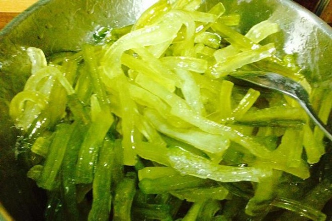sên mứt bí đao