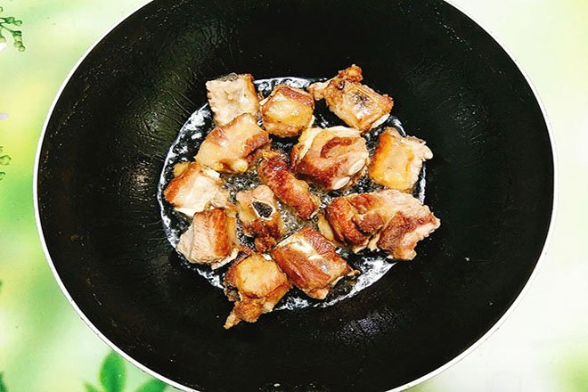 sườn rán vàng
