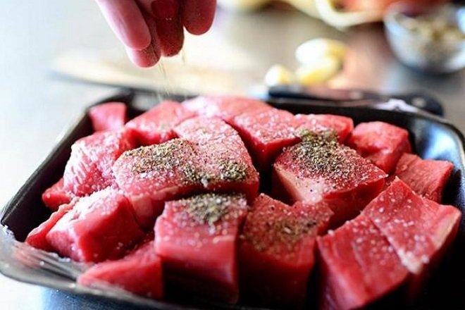 ướp thịt bò ngon