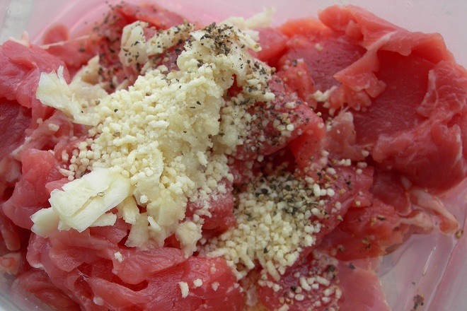 ướp thịt bò xào