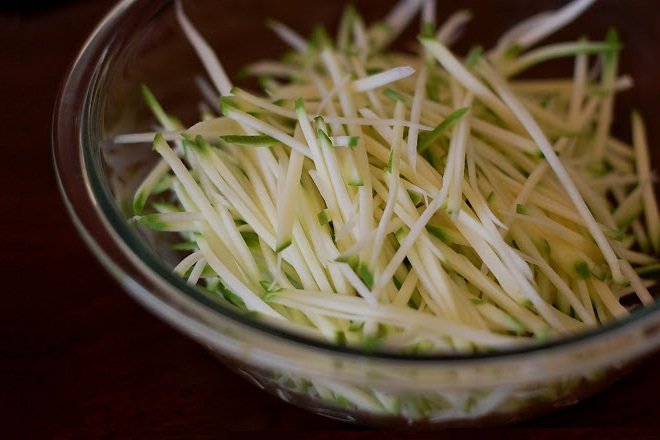 xoài xanh thái sợi