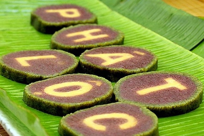 bánh tét chữ phát lộc