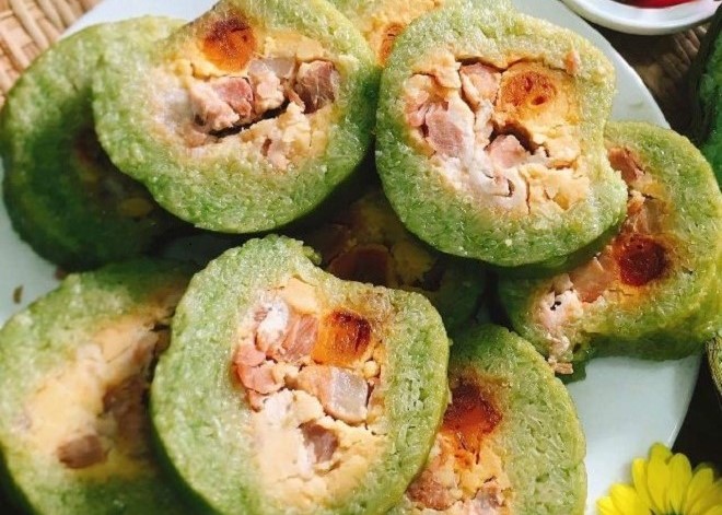 bánh tét lá dứa nhân thịt ngon mê ly