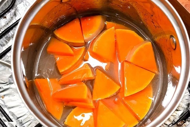 bí đỏ ngâm nước đường