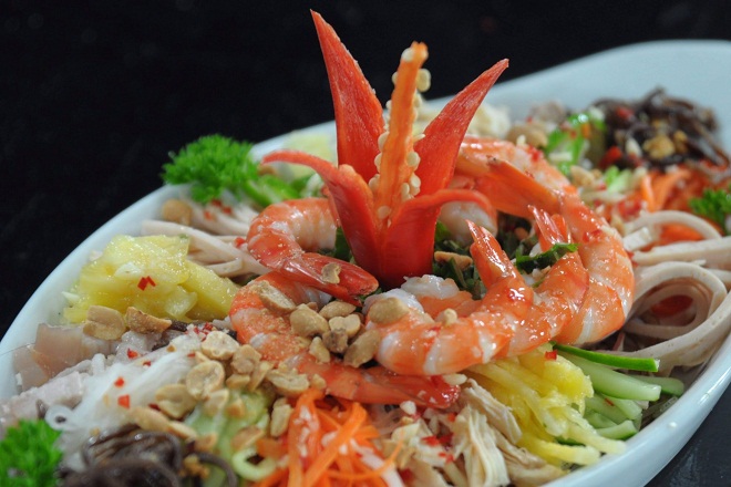 dĩa nộm su hào tôm thịt