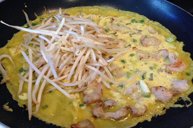 đổ bánh xèo