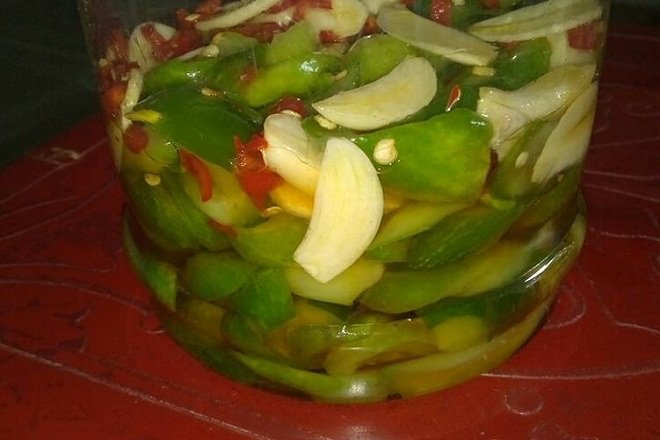 hũ dưa món dưa chuột ngâm nước mắm