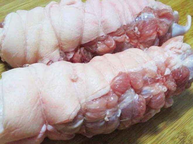 phần thịt bắp đã buộc dây
