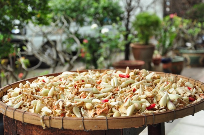 phơi khô củ quả