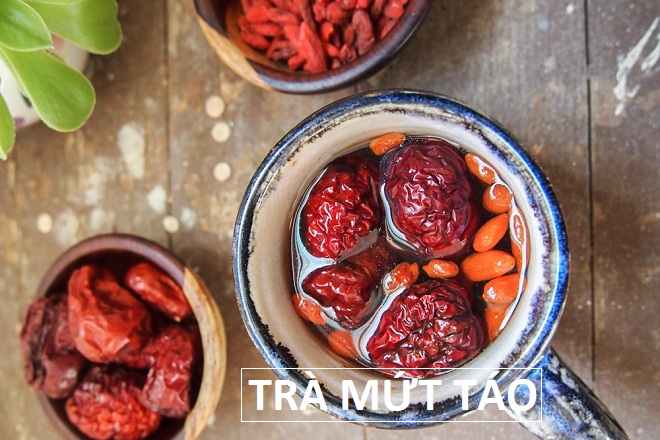 tách trà mứt táo