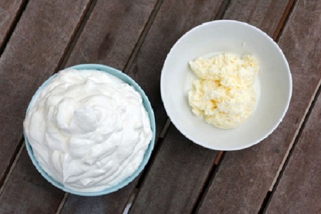 tô whipping cream và tô bơ