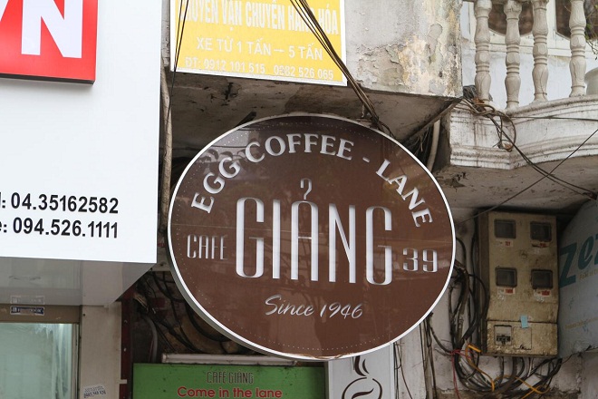 biển hiệu quán cafe trứng Giảng Hà Nội