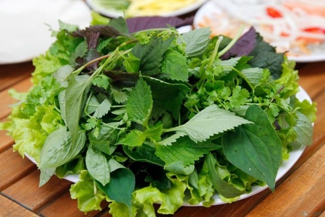 dĩa rau sống