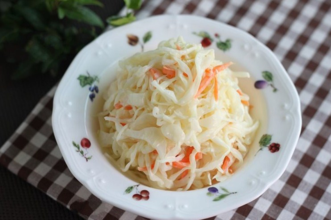 salad bắp cải trộn