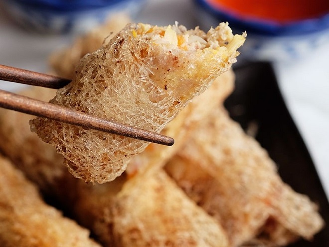 thành phẩm cuốn chả giò tôm thịt