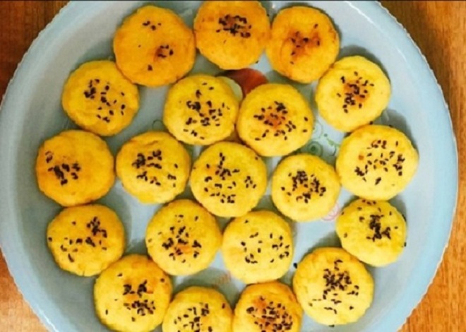 bánh khoai lang mè
