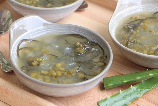 cách nấu chè nha đam đậu xanh phổ tai tươi mát