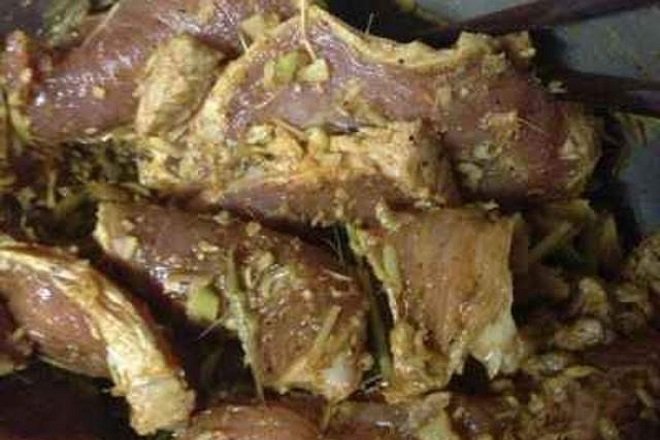 cách ướp thịt lợn giả bò khô