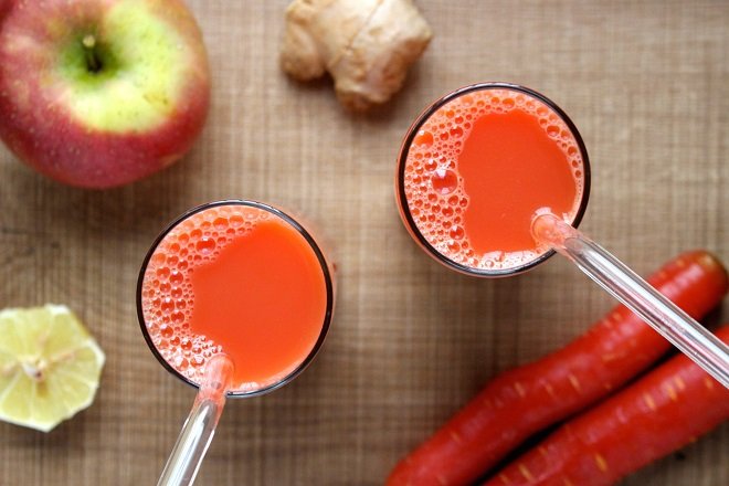 nước ép cà rốt táo với gừng