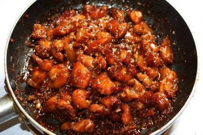 rang thịt với mắm tôm