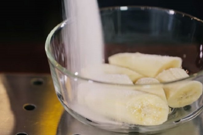 tẩm chuối với đường