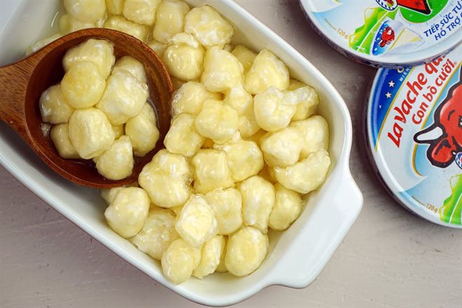 thạch phô mai viên