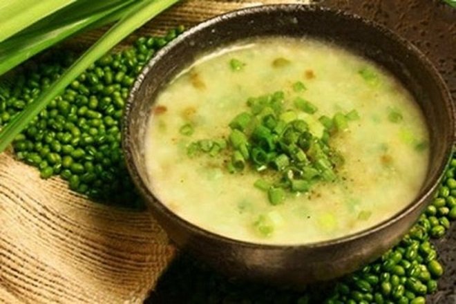 tô cháo đậu xanh thịt bò